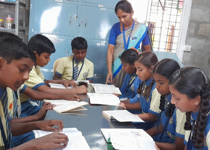 untitled (700 x 500 px)